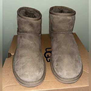 Ugg olive ankle boots